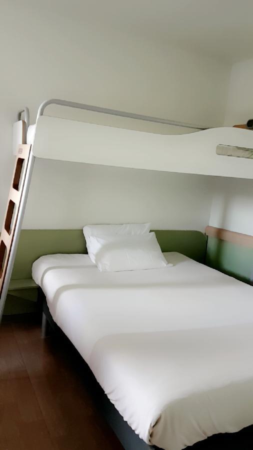 Ibis Budget Lille Ronchin - Stade Pierre Mauroy Εξωτερικό φωτογραφία