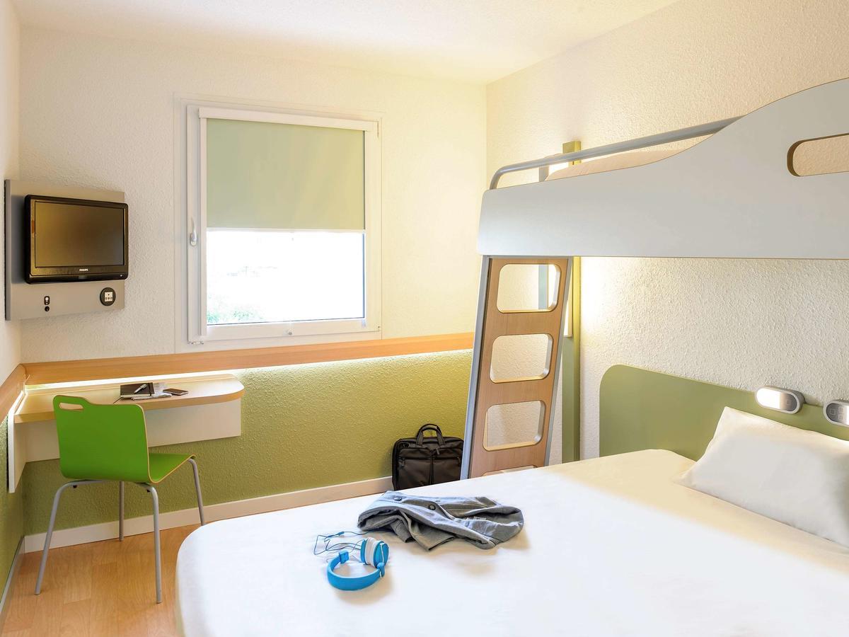 Ibis Budget Lille Ronchin - Stade Pierre Mauroy Εξωτερικό φωτογραφία